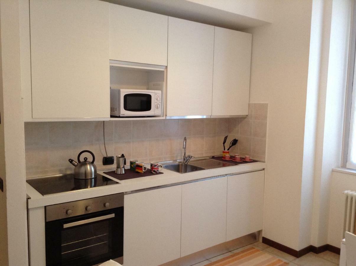 Larius Apartment Parking Carate Urio Экстерьер фото